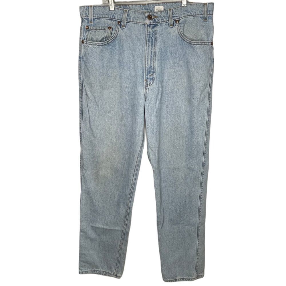Levis 540 Relaxed Jeans